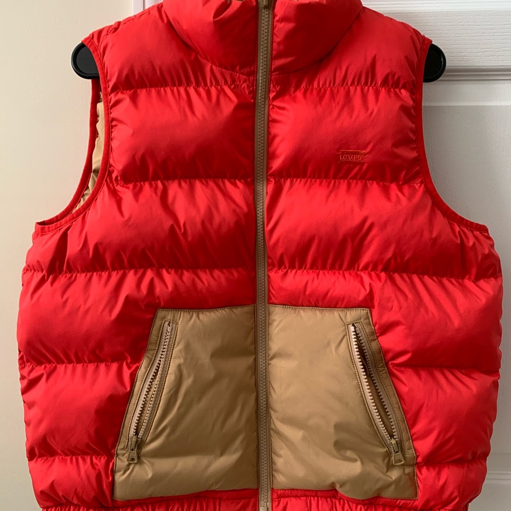 Levi's Lydia Women’s reversible vest in poppy red - Sz Large